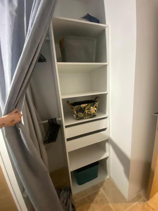 GinasservisLoft Pied De Coline Au Calme公寓 外观 照片